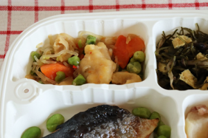 鮭の塩焼き弁当③