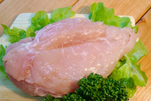 ヘルシーで人気！鶏むね肉の特徴