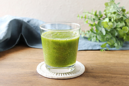 小松菜と柿のスムージー