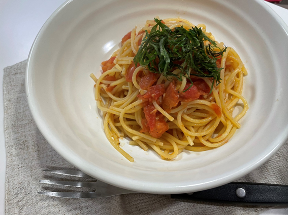 アンチョビとトマトのパスタ