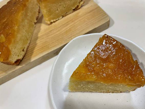パイナップルのケーキ