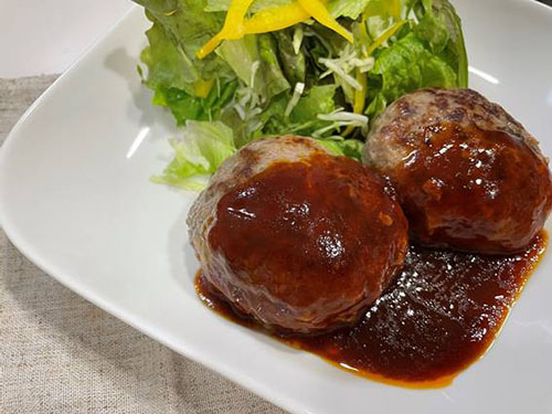 牛こまぎれ肉入りハンバーグ