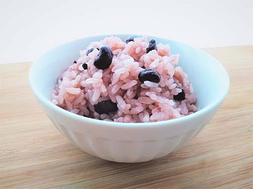 「おこわ」の名前の由来とは?