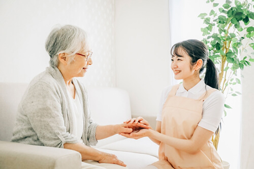 【デメリットを減らすには？】高齢者の一人暮らしで利用できる公的サービス